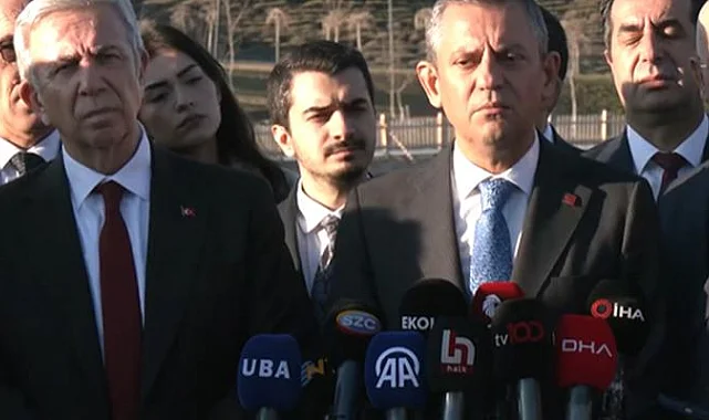 Chp’li belediyelerin hesaplarına el konulmuştu! özgür özel’den açıklama: ‘tedbirimizi aldık’