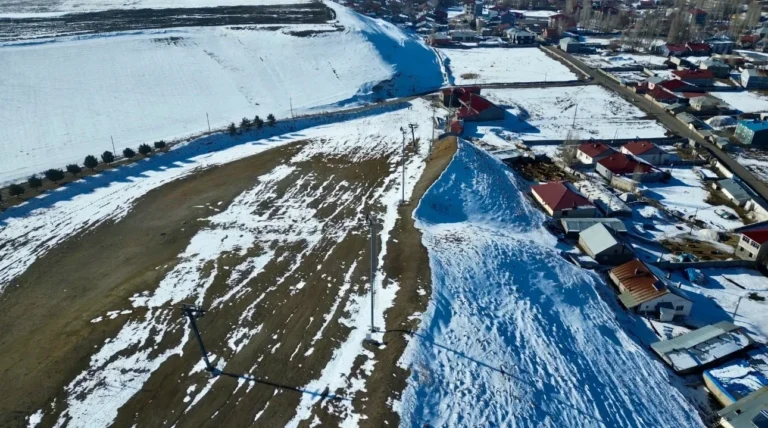 Kar eksikliği küpkıran kayak merkezi’nde sezonu erteledi