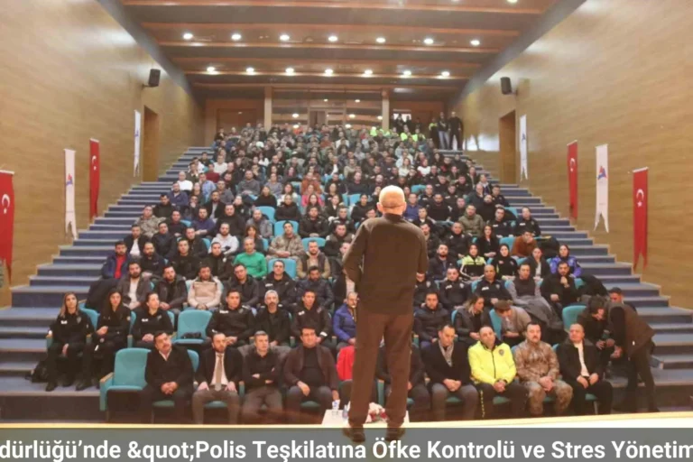 Ağrı emniyet müdürlüğü’nde "polis teşkilatına öfke kontrolü ve stres yönetimi" semineri