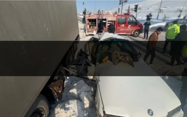 Ağrı’nın patnos ilçesinde trafik kazası: 1’i ağır 2 yaralı