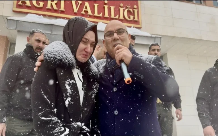 Kar ve fırtınaya rağmen vefa: ağrı, vali koç’u gözyaşlarıyla uğurladı